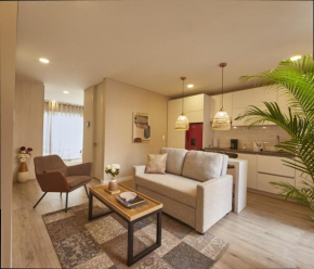 Luxury Living Across from El Virrey Park 301